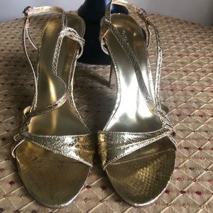 Gold (NW Champagne) Nine West Heels size 6.5
